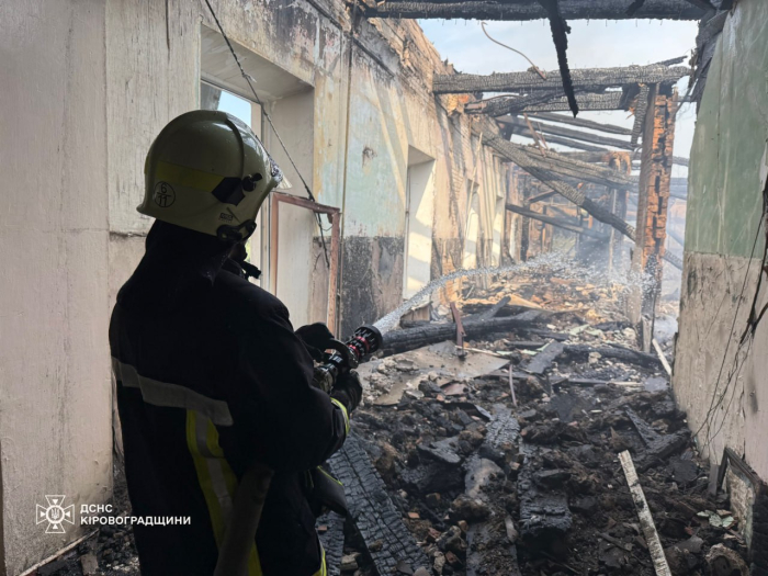 Кропивницький. Ліквідація наслідків ворожої атаки дронами у ніч на 28 липня: ситуація станом на согодні