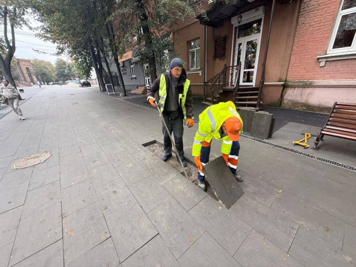 Контроль за облаштуванням безбар’єрного маршруту у Кропивницькому – посилений: підрядник оперативно виправляє дефекти