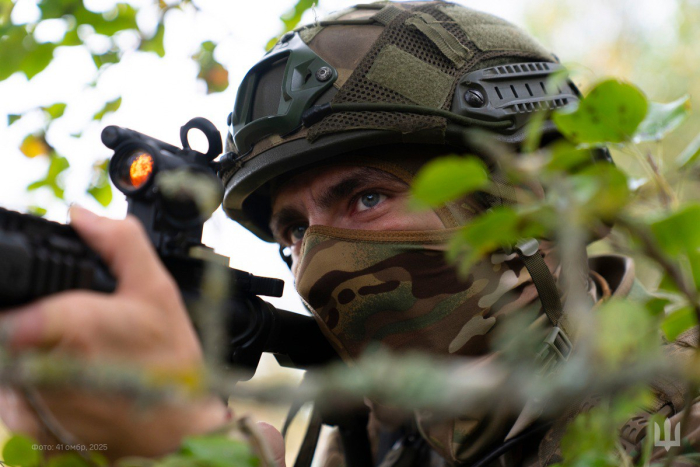 Бійці 41-ї окремої механізованої бригади постійно тренуються в умовах, максимально наближених до бойових
