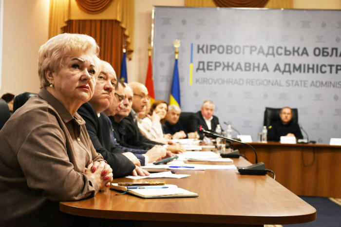 Під час сьогоднішньої апаратної наради детально обговорили питання, що залишаються важливими для області