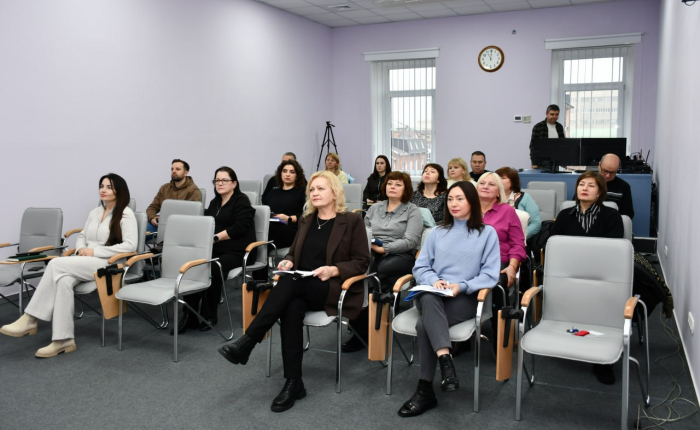У межах Тижня доброчесності представники структурних підрозділів Кіровоградської ОВА переглянули документальний фільм «Після ери мовчання»