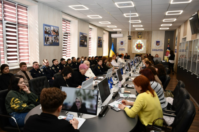 У Донецькому державному університеті говорили про жінок, мир та безпеку