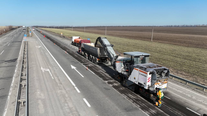 На Кіровоградщині посилюють роботи з відновлення доріг
