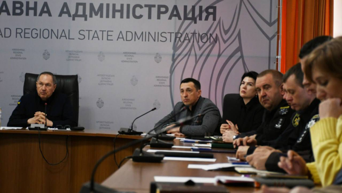 Начальник Кіровоградської ОВА Андрій Райкович провів апаратну нараду за участі керівників територіальних громад, начальників районних військових адміністрацій, своїх заступників, керівників структурних підрозділів ОВА та правоохоронних органів