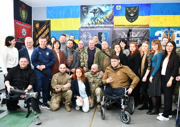Міністерка у справах ветеранів Наталія Калмикова відвідала ветеранський центр «Патріот» у Знам'янці
