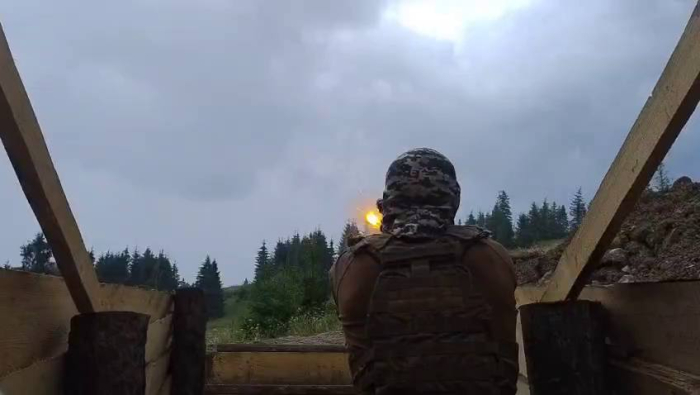 На Закарпатті відбувся всеукраїнський польовий збір з підготовки населення до національного спротиву «Карпатський щит 2026», який об’єднав близько 800 учасників з різних куточків України.