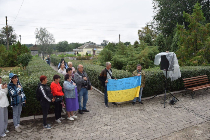У селах Ганнівського старостинського округу відкрили пам’ятні знаки на честь зниклих безвісти Захисників