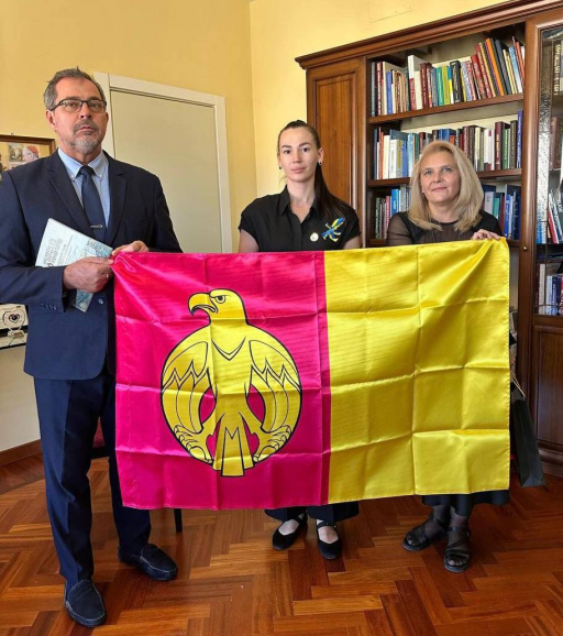 Рідні наших захисників і захисниць, які зникли безвісти або перебувають у полоні, взяли участь у масштабному міжнародному правозахисному адвокаційному турі за маршрутом Італія – Польща – Литва.