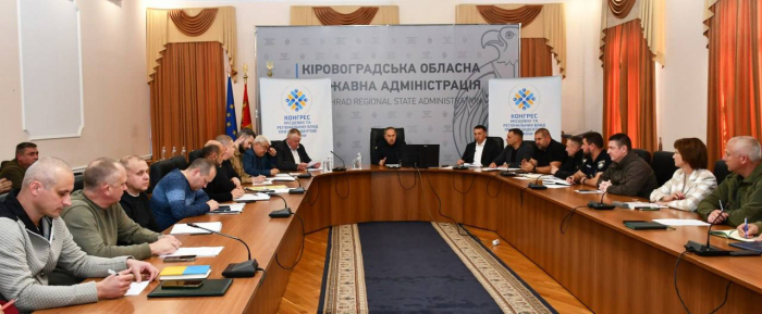 Рада оборони області. Головна тема–безпекові питання, передусім мобілізація людських і технічних ресурсів для підсилення позицій наших захисників та захисниць.