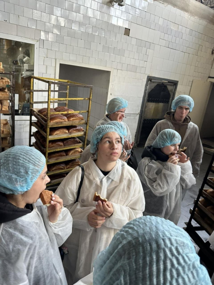Від теорії до пекарні: студенти опановують професію на виробництві