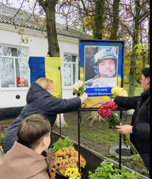 У Златопільському старостинському окрузі відкрили Алею пам’яті полеглих воїнів
