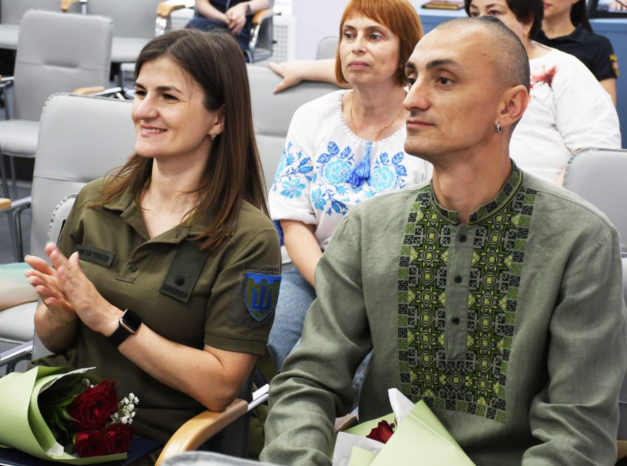 До Дня журналіста у Кропивницькому відзначили працівників медіасфери - фото 2