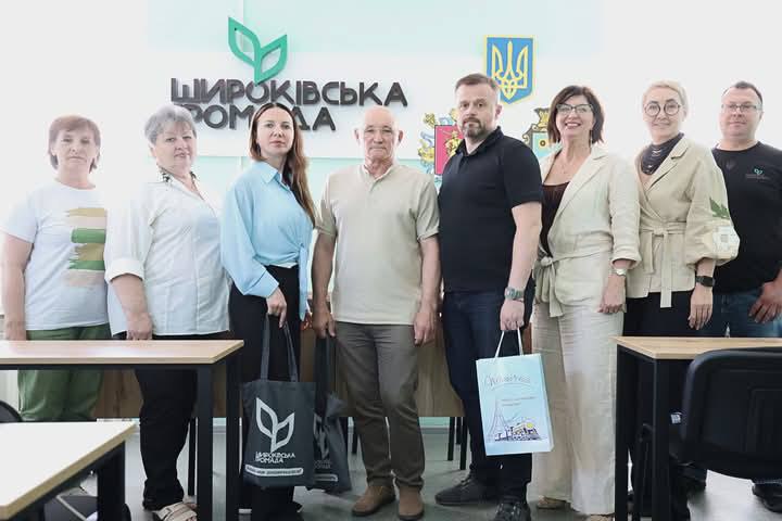 "Пліч - о - пліч: Згуртовані громади": Помічнянська громада підписала меморандум про співпрацю з Широківською громадою Запорізької області.