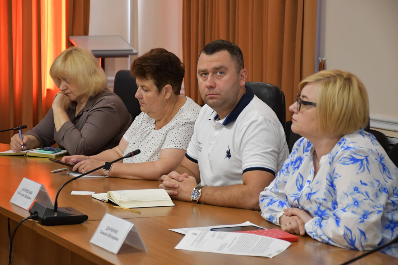 Як підприємцям шукати міжнародних партнерів: у Кіровоградській ОВА відбулася онлайн - зустріч з бізнесом - фото 5