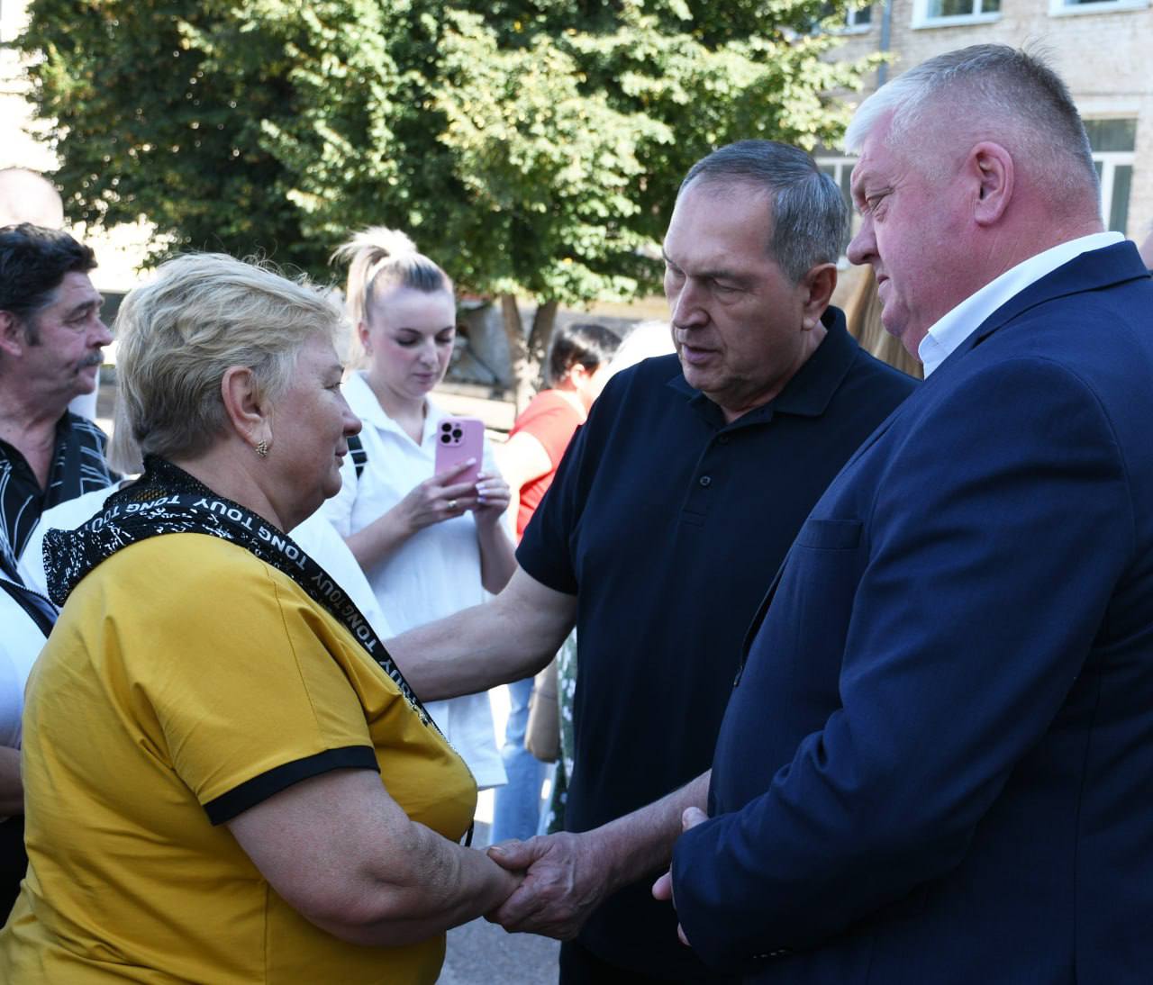 В обласному центрі відкрили меморіальну дошку земляку, офіцеру Збройних сил, Герою України Андрію Норову. - фото 7