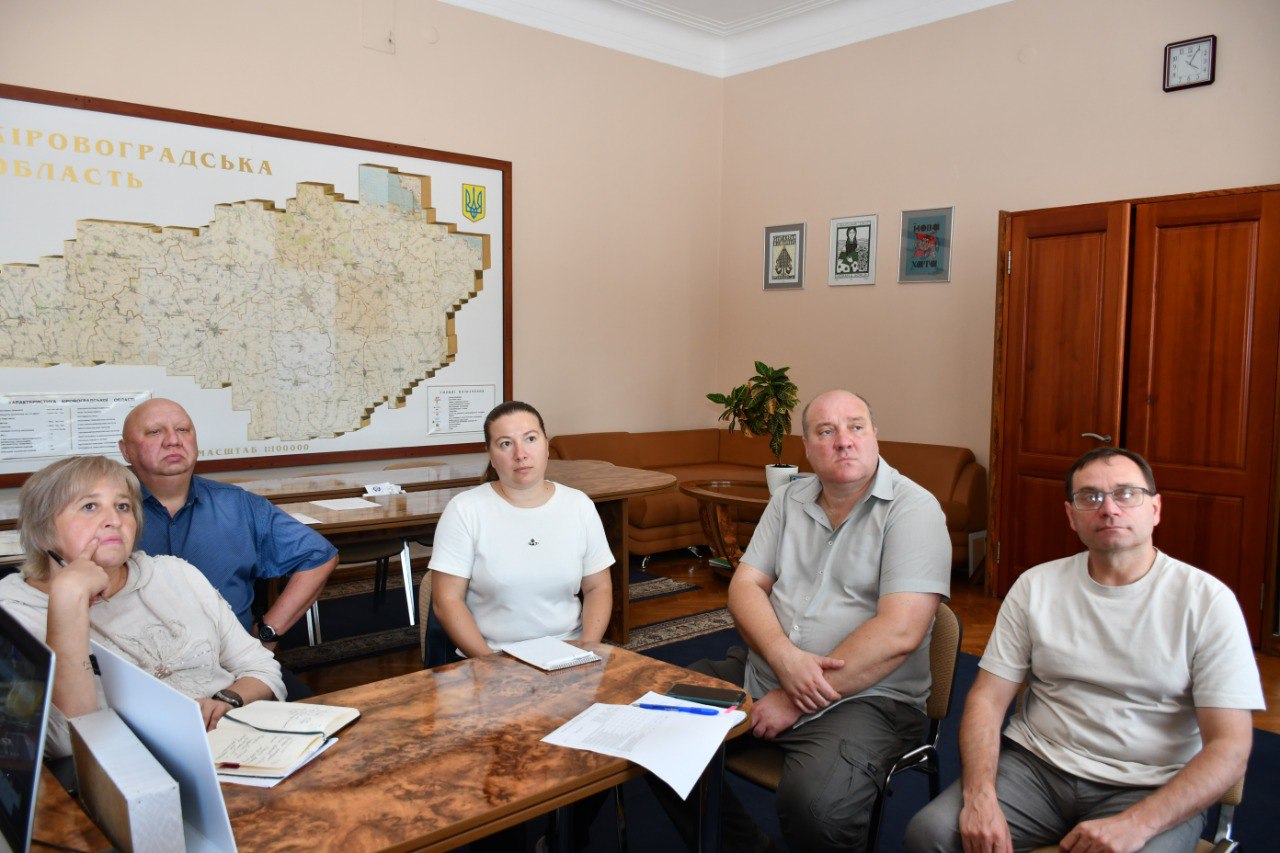 Кіровоградщина долучилася до засідання президії Конгресу місцевих та регіональних влад при Президентові України - фото 3