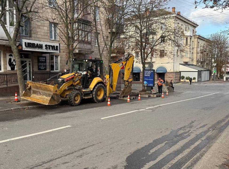 "Рух без бар'єрів": у Кропивницькому триває реалізація створення першого етапу безбар'єрного простору - фото 1
