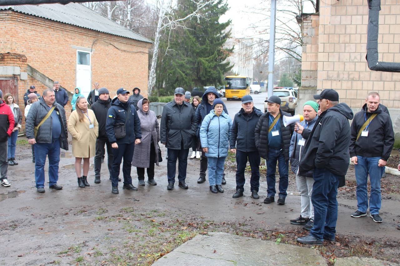Командно - штабні навчання щодо дій в умовах блекауту відбулися у Малій Висці - фото 2