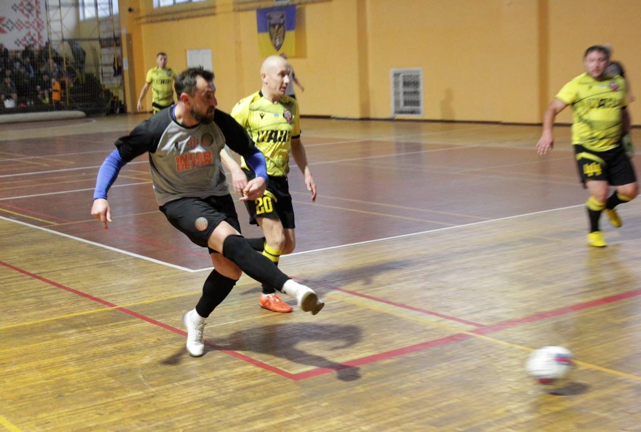 У Кропивницькому вперше відбувся Чемпіонат України з футзалу серед ветеранів війни - фото 2