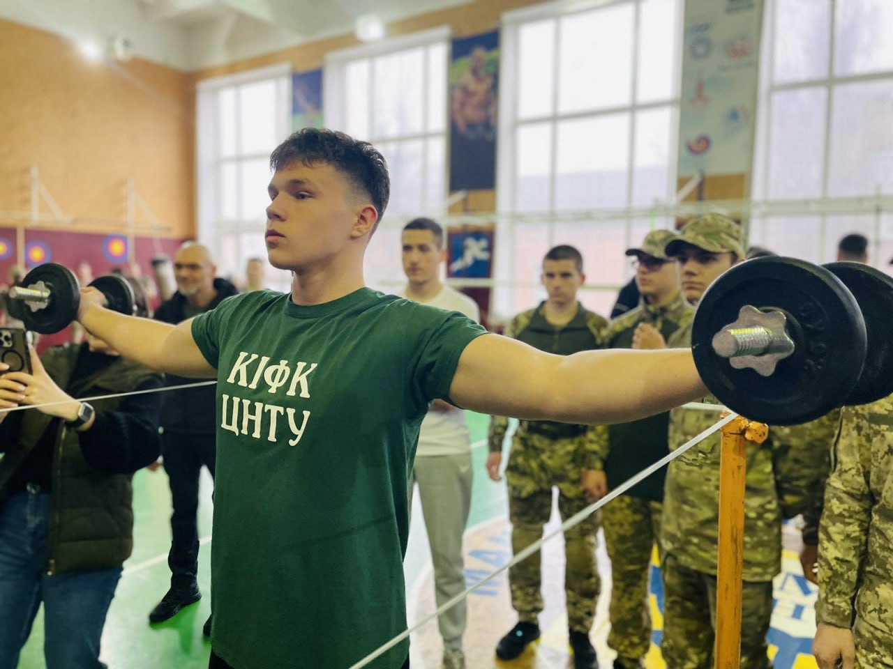 У Кропивницькому відбулися військово - патріотичні змагання "Вартові незалежності" - фото 2
