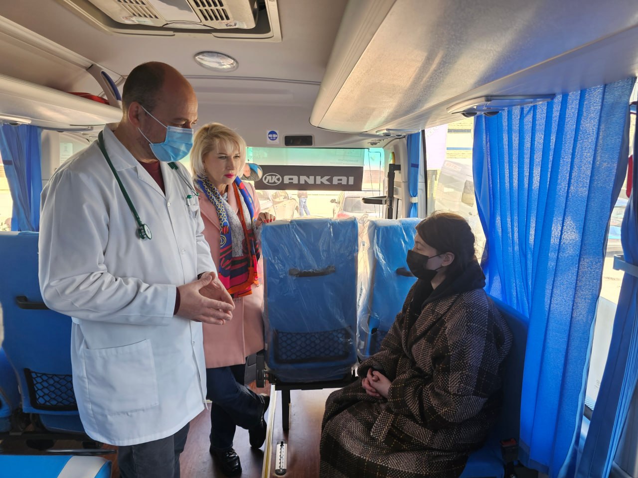У Кропивницькому під час виїзної вакцинальної сесії щеплення зробили майже сотня містян - фото 2
