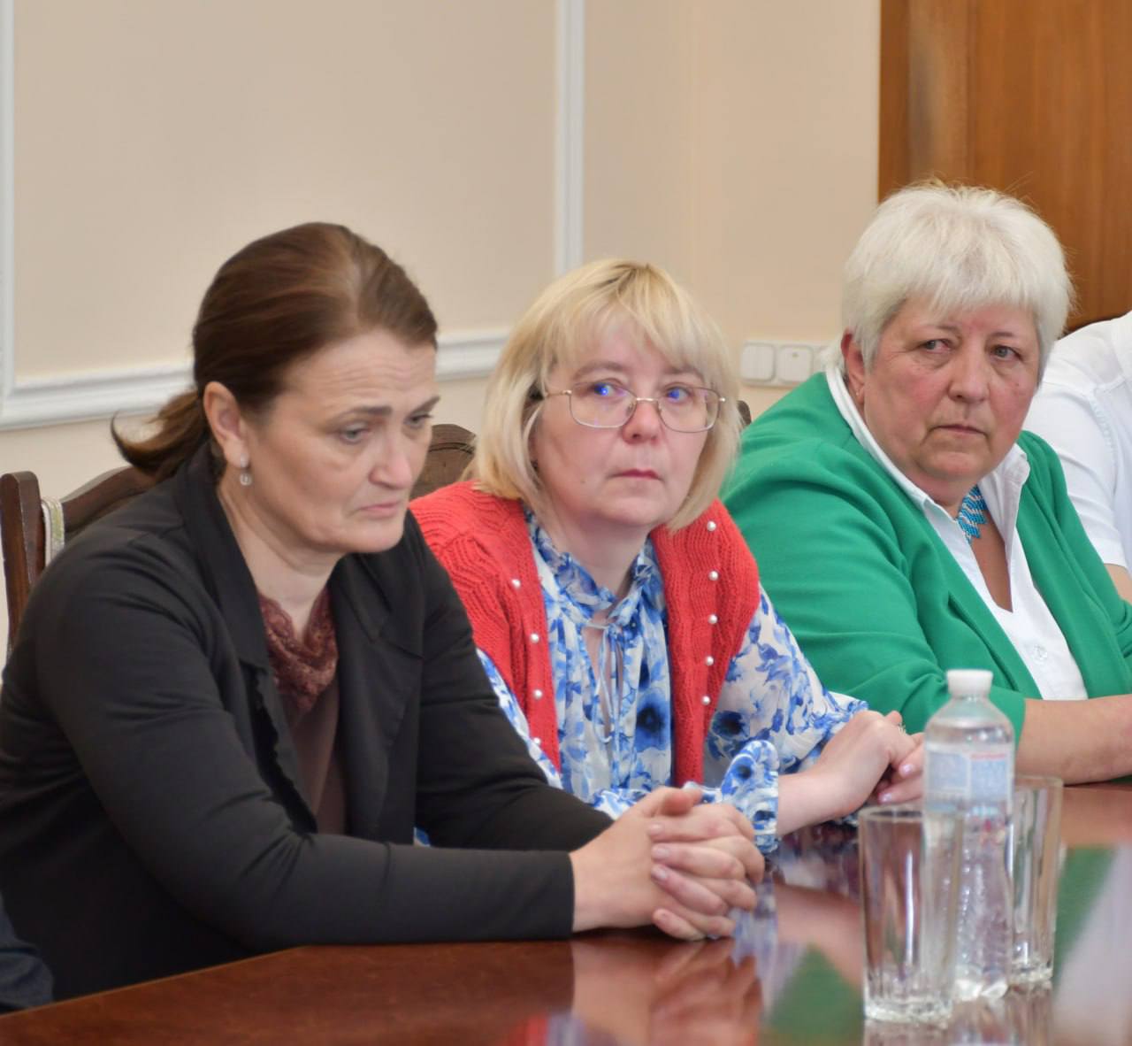 Під час особистого прийому громадян детально розбирали ситуацію, що склалась у Кам'янецькій лікарні - фото 3