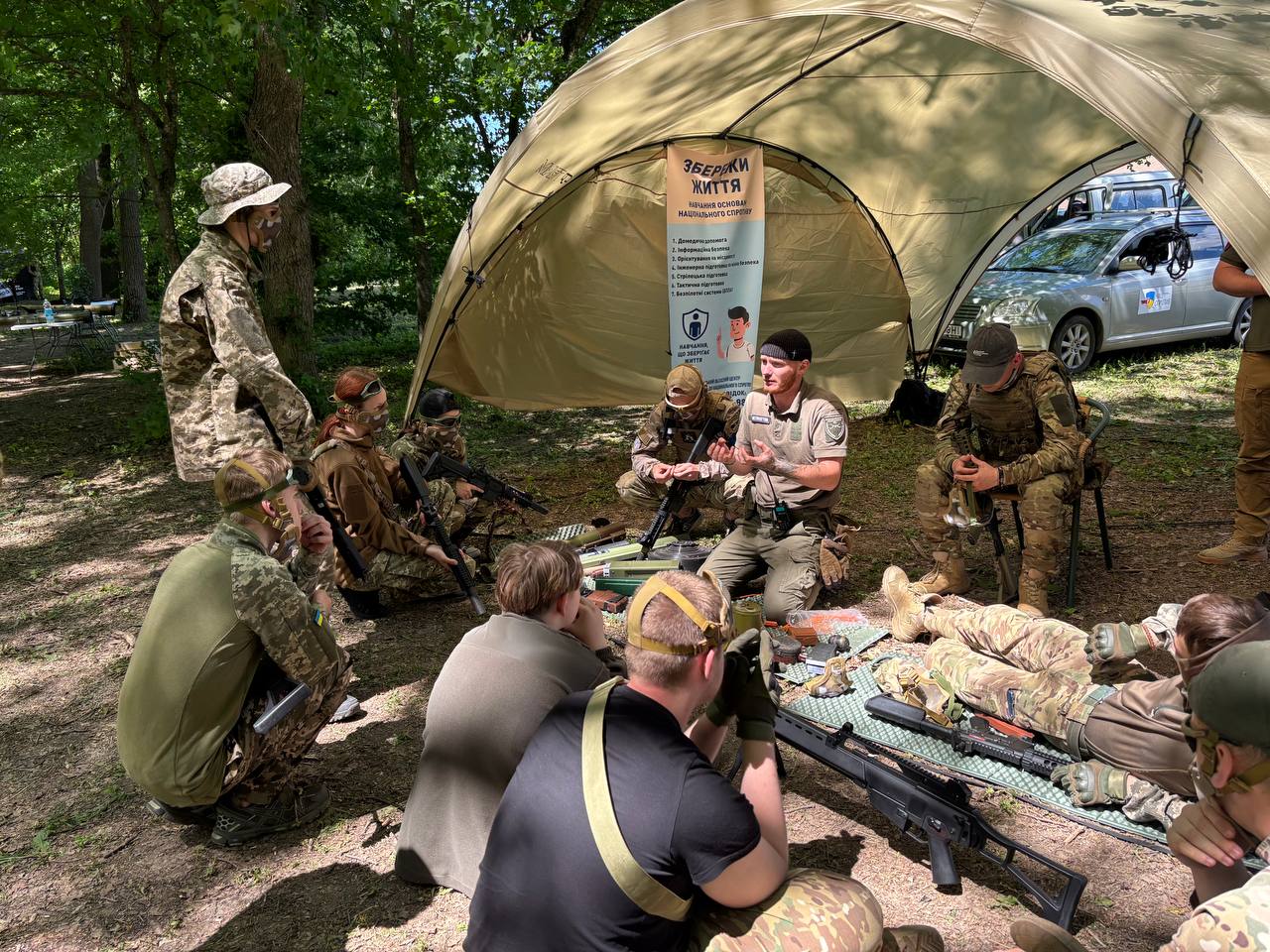 На Кіровоградщині провели військово - патріотичний вишкіл "Козаки Вовгура" - фото 1