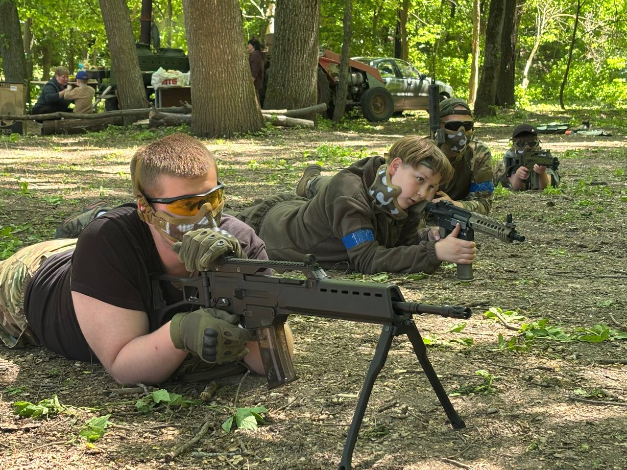 На Кіровоградщині провели військово - патріотичний вишкіл "Козаки Вовгура" - фото 5