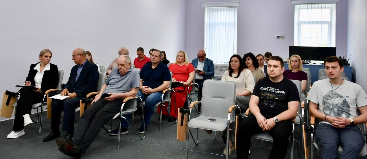 На Кіровоградщині затвердили розподіл гуманітарної допомоги від німецько - української громадської організації "Синьо - жовтий хрест" - фото 1
